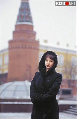Yulia Nova/Yulia Nova - Images/Yulia Nova - Kizu.net/Yulia Nova - Outside/Yulia Nova 00002.jpg