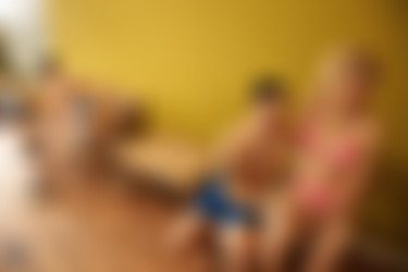 [Mature.nl] Poolside Orgy - 21.05.2010. - 1080p/Picset/206095.jpg