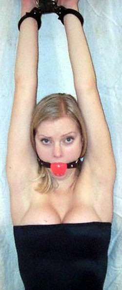 Rhiannon Allen/BAE044.jpg