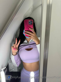 prettyinpinkxoxofficial/images/Airplane mode _02_0c45dfd7-a01a-4af6-b867-3ad5ffaca049.jpg