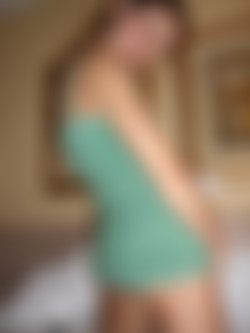 Baileys Room/A little strip before I go to sleepy sleep/003.jpg