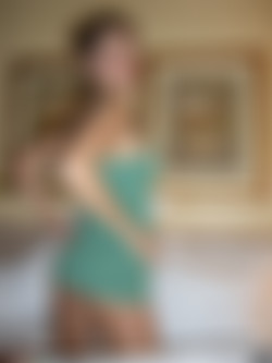 Baileys Room/A little strip before I go to sleepy sleep/005.jpg