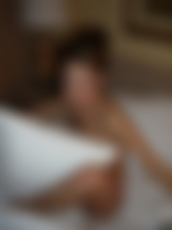 Baileys Room/A little strip before I go to sleepy sleep/027.jpg