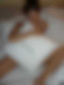 Baileys Room/A little strip before I go to sleepy sleep/030.jpg