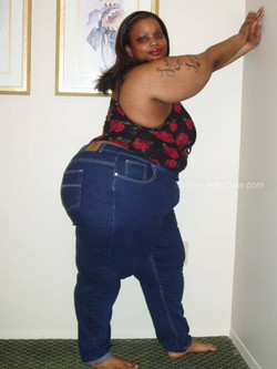 MercedesBBW Auditions/THUMBS/Boom Boom.JPG