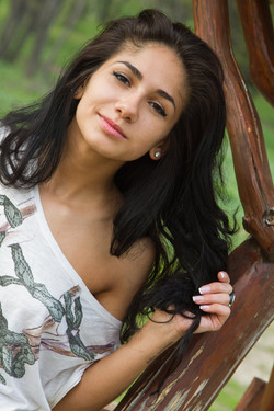 Malina A/[Met-Art] - 2012-06-23 - Malina A - Mantila (x136) MidRes/MetArt_Mantila_Malina-A_by_Alex-Iskan_medium_0017.jpg