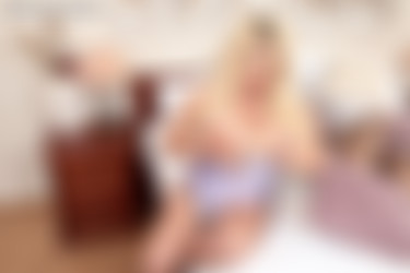 Kitty Cute - Cream For Kitty 2022-06-17 2_2160p/Pics/KittyCute010.jpg