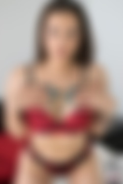 Slaut/[2019-12-30] Shades Of Black And Red/Slaut_Shades_Of_Black_And_Red_0008.jpg