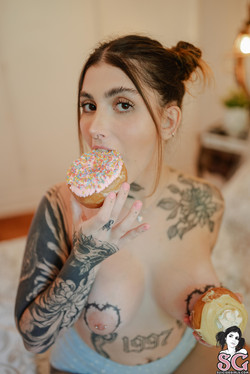 Luluvalotta/2024-07-31 SWEET, Do’nuts/26.jpg