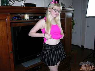 trueamateurmodels part-9/krystal_01/2000watermarked/dscn7451.jpg