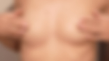 Dominika C 2025/2025-01-12 Nylon Feet Butterfly.mp4