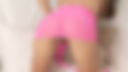 Dominika C 2025/2025-02-06 Pink Transparant Dress.mp4