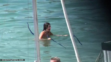 BeachHunters_15469-15574/bh_15473.wmv