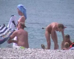 BeachHunters_16838-16931/bh_16850.avi