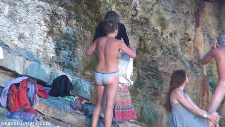 BeachHunters_16838-16931/bh_16867.mp4