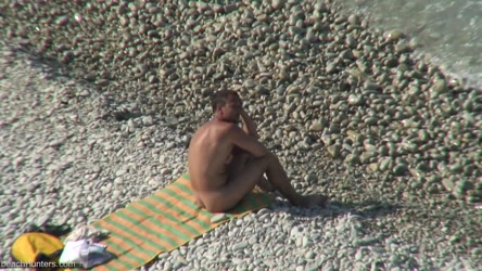 BeachHunters_16838-16931/bh_16866.avi