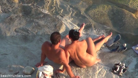 BeachHunters_16838-16931/bh_16871.mp4