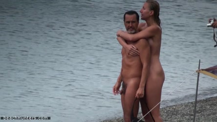 BeachHunters_15880-15986/bh_15907.avi