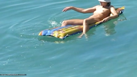 BeachHunters_15880-15986/bh_15894.mp4